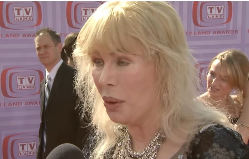 loretta swit net worth